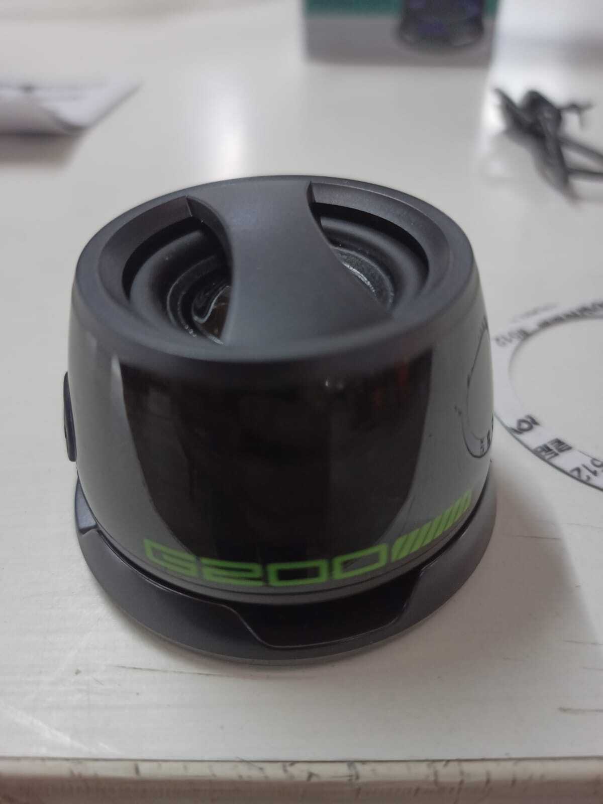Wireless Portable Magnetic Speaker